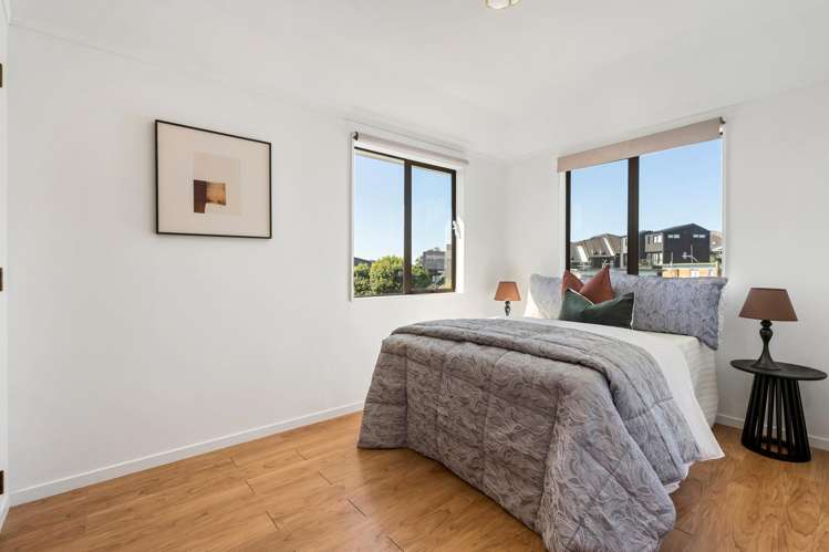 2/491 Glenfield Road Glenfield_11