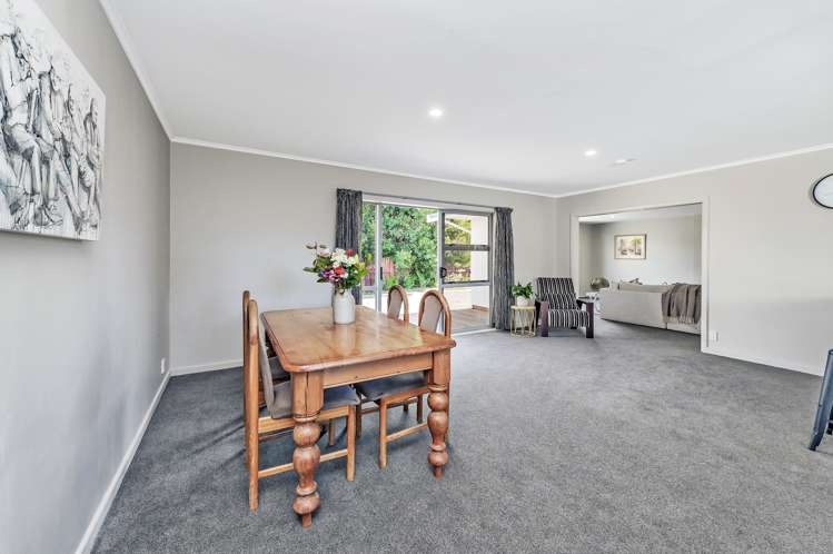 24 North Terrace Darfield_7