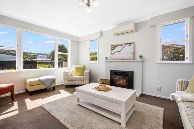 21 Burns Grove Trentham_2