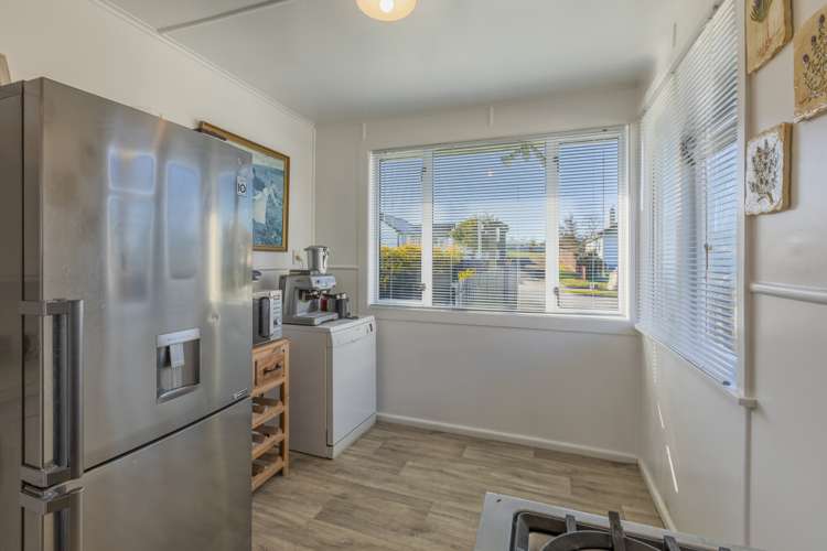 10 Mackie Street Waipukurau and Surrounds_4