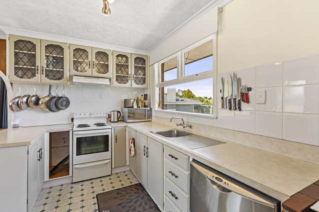 57 Russell Road Huntly_2