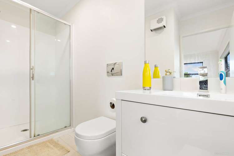 4 Karauria Lane Orewa_11