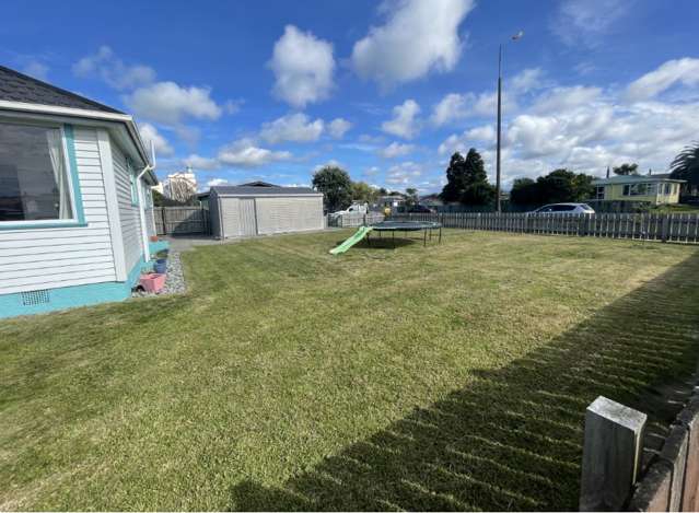 202 Weld Street Hokitika_3