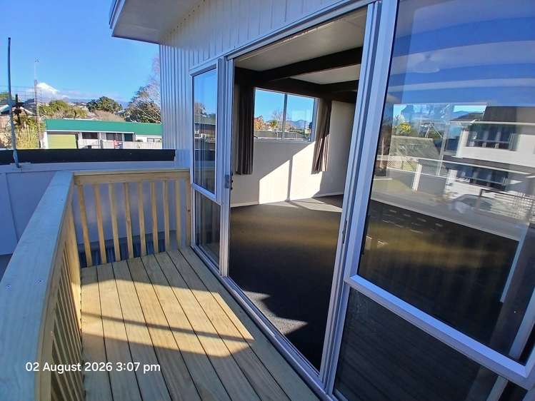2/5 Rennell Street Frankleigh Park_11