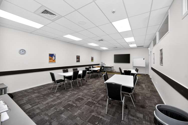 92 Beachcroft Avenue Onehunga_12