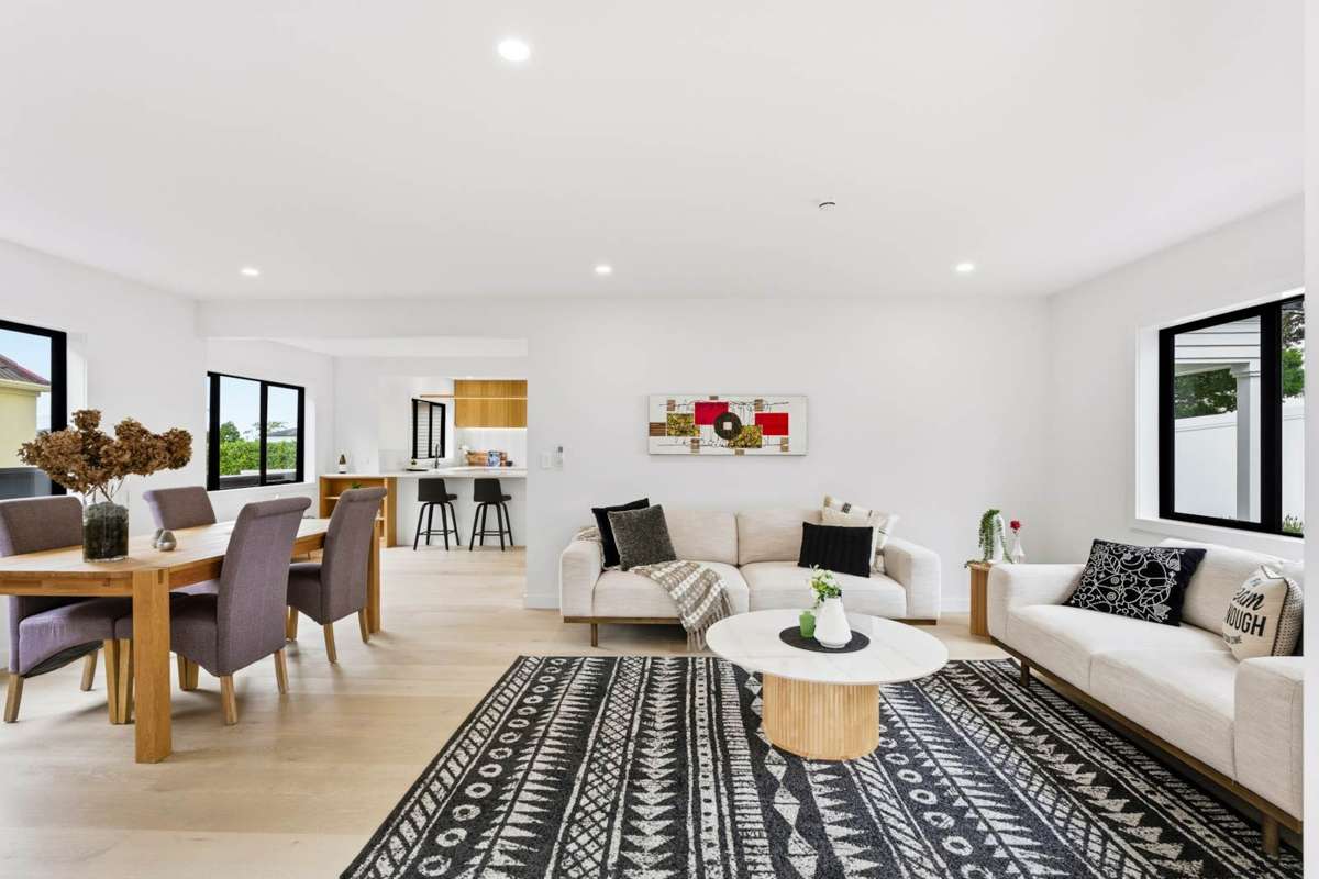 1/142 Riddell Road_5