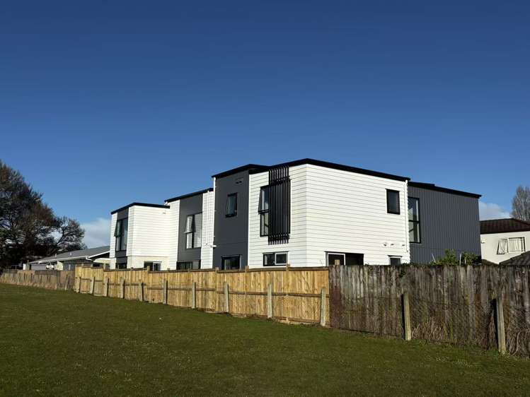 Lot 1&2/12 Butley Drive Farm Cove_4