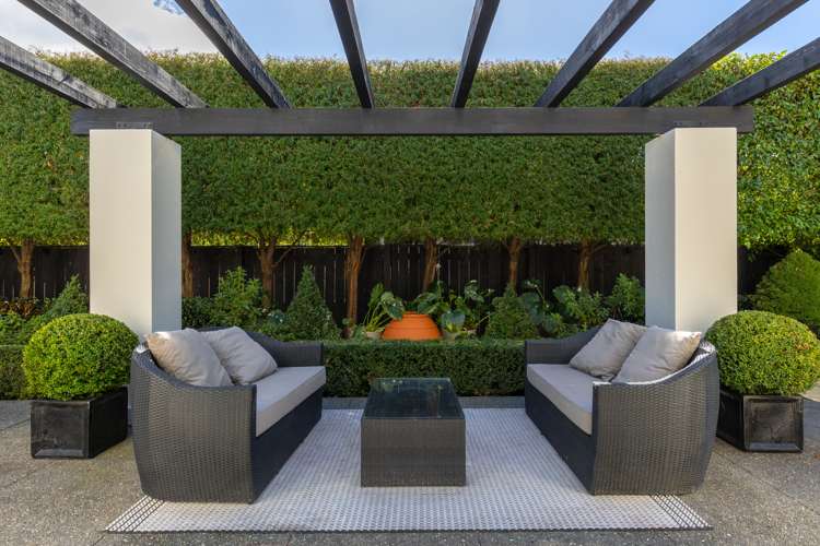 8 Covent Gardens Springlands_8