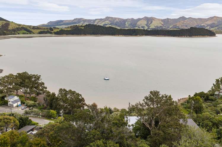 8 Bayview Road Charteris Bay_32