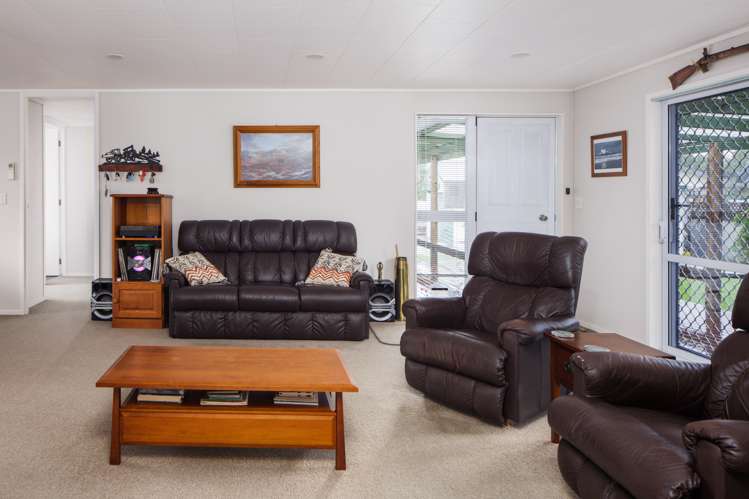 481 Nelson Road Riverdale_4