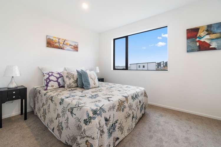 33b Crestview Rise Papakura_10