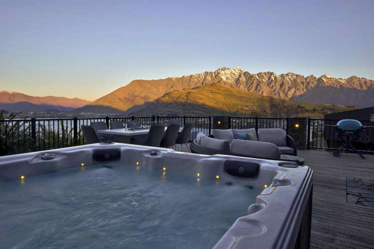 75 Hensman Road Queenstown_17