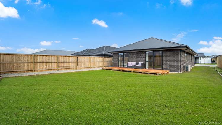 20 Stackwood Avenue Woodend_19