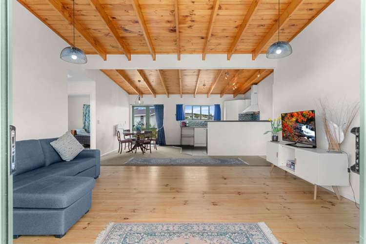 2 Te Whai Street Mangawhai Heads_7