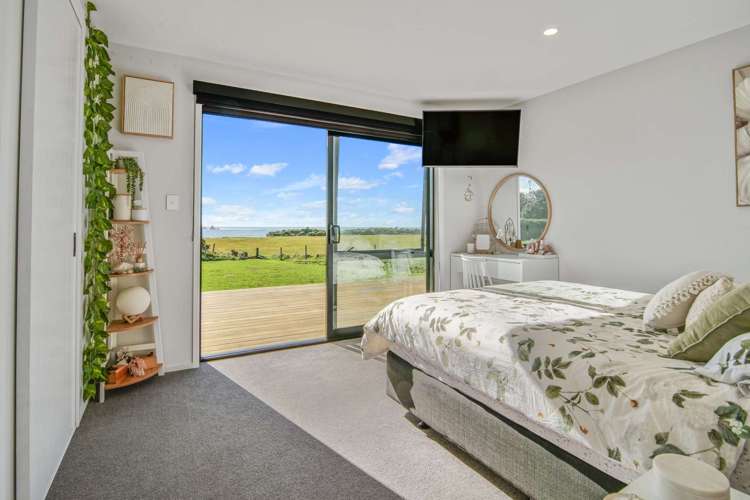 1010 Cape Foulwind Road Carters Beach Buller Houses for Sale