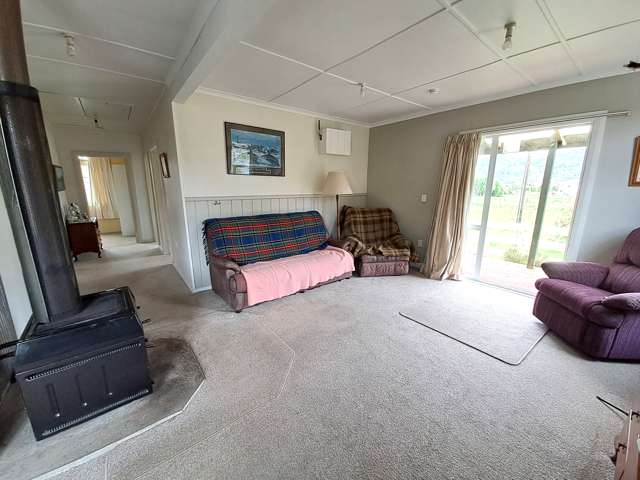 92 Gladstone Street Seddonville_1