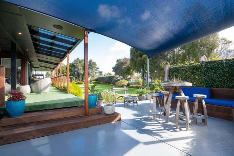 245 Riverbend Road Meeanee_9