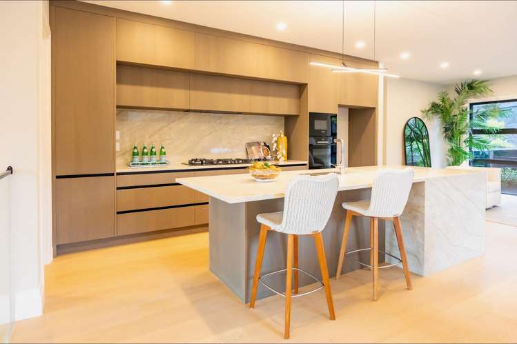 9 Halcyon Bay Lane Wainui_3