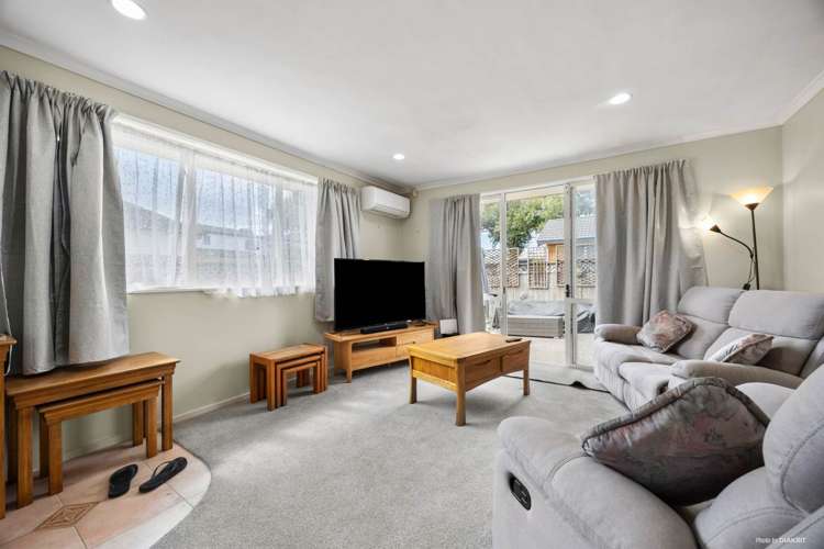 1/12 Bowater Place Manurewa_3