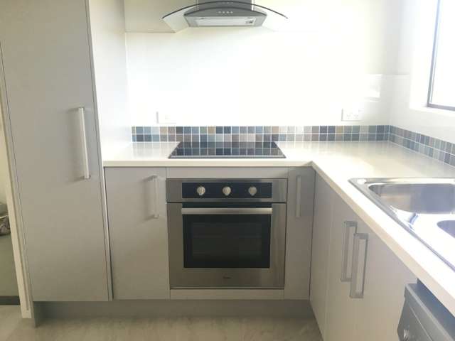 1/76 Wellington Street Howick_3