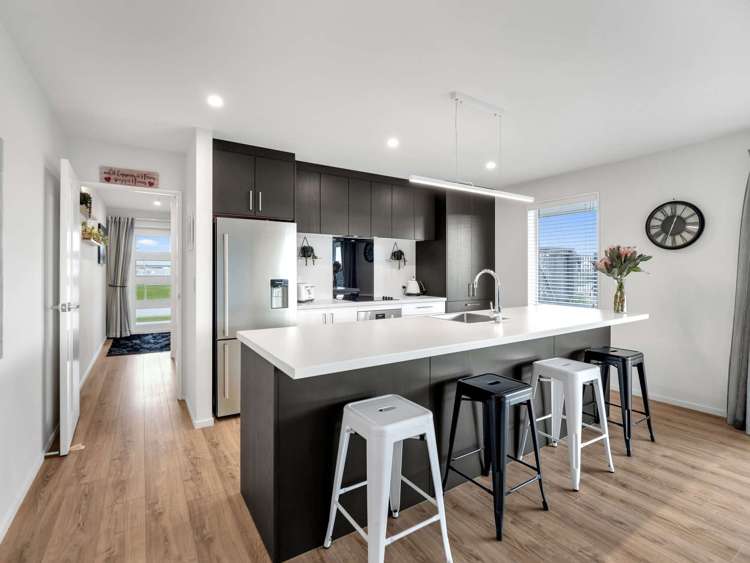 1 Jean Batten Lane Rolleston_3