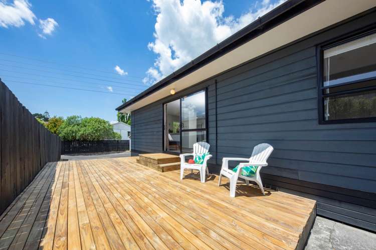 55 Meadowvale Rise Titirangi_8