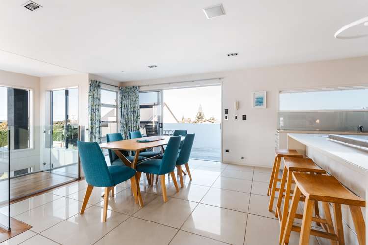 1026 Papamoa Beach Road Papamoa_7