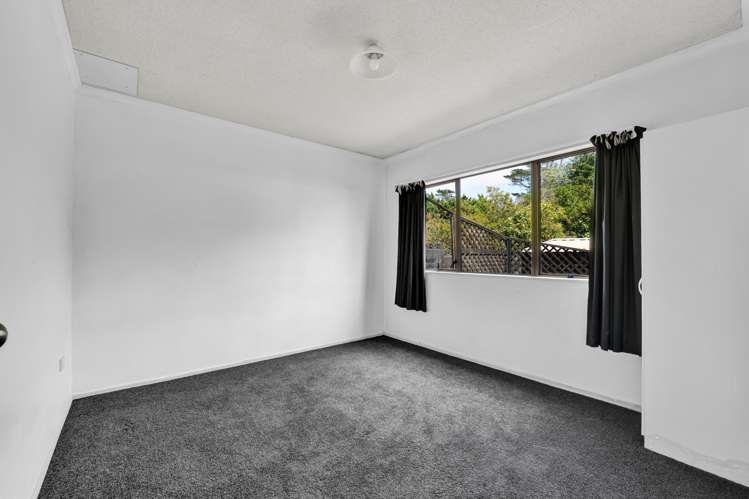 84 Pioneer Road Moturoa_14