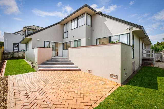 2/12 Richards Avenue Forrest Hill_2