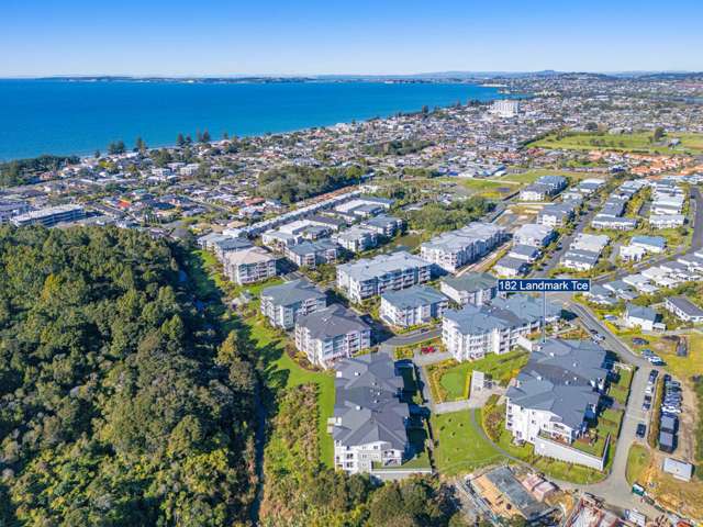 182 Landmark Terrace Orewa_1