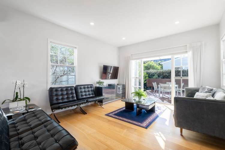 14 Beach Road Northcote Point_7