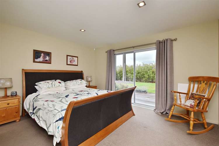 6 Allingham Lane Rolleston_13