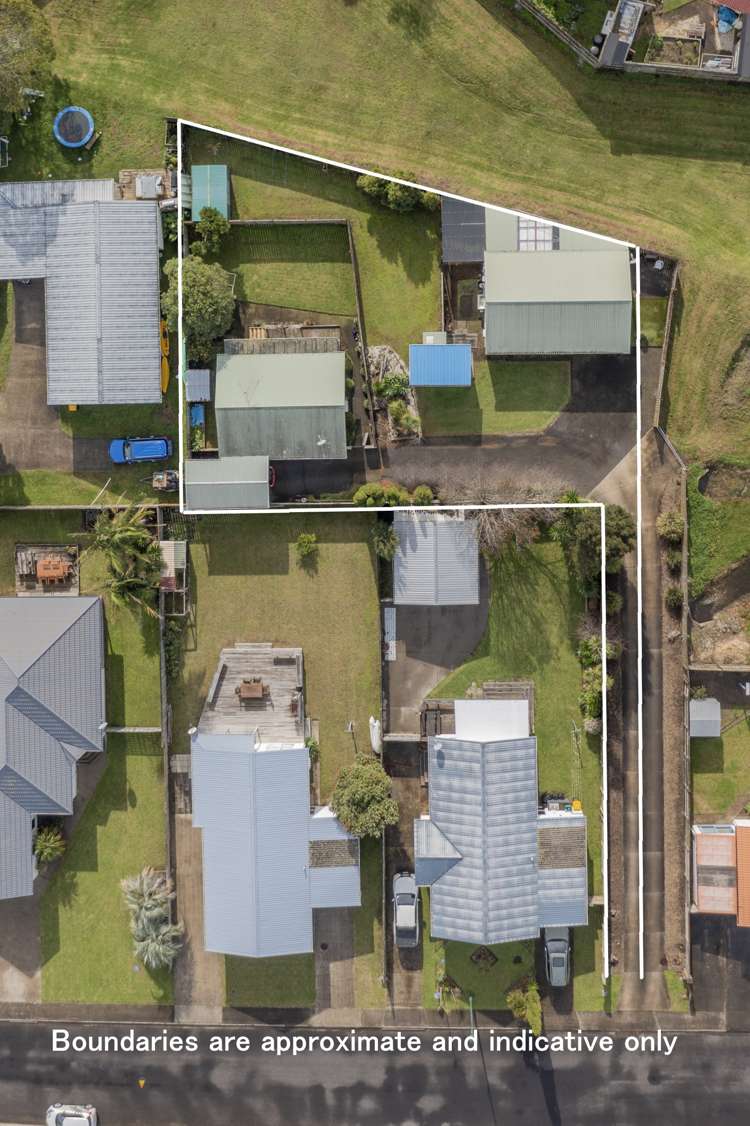 39 Whitby Avenue Whitianga_16