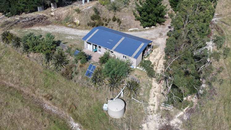 78 Teapot Valley Road_4