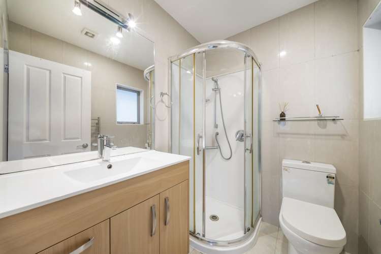 507 Richardson Road Mount Roskill_19