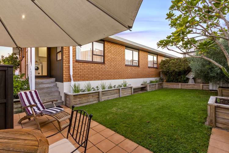 3a Lydia Avenue Northcote_14