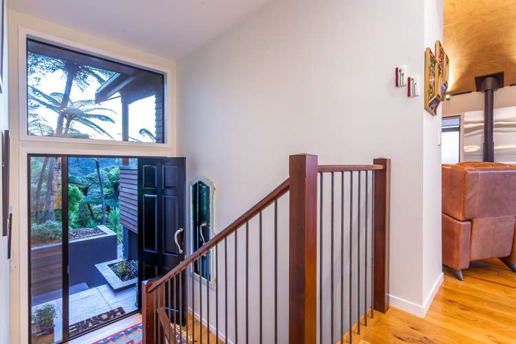 287 Forest Hill Road Waiatarua_16