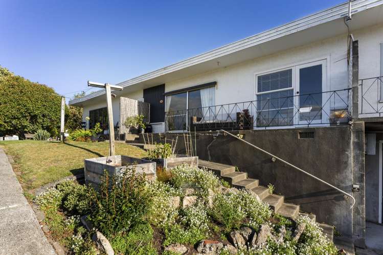 73a Great North Road Saint Johns Hill_18