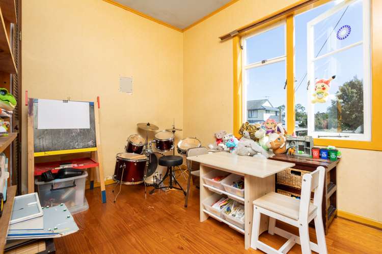 4 Universal Drive Henderson_10