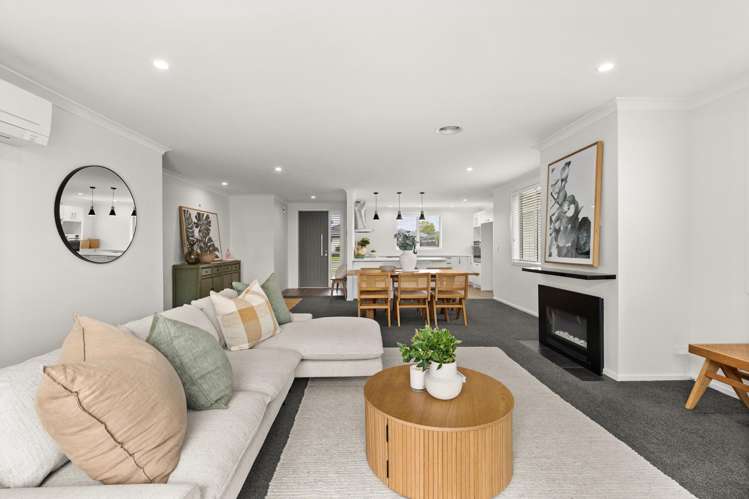 42 Lochhead Street Mahora_1