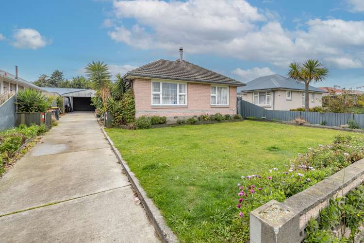52 Lyndhurst Crescent Aranui_10