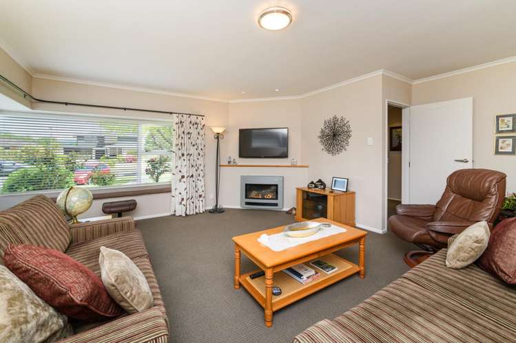 6 Mudgway Place Awapuni_1