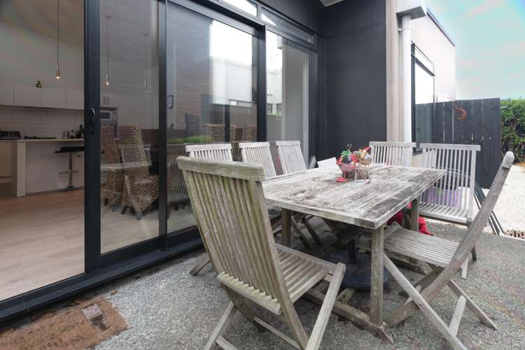 4 Leadership Crescent Papakura_11