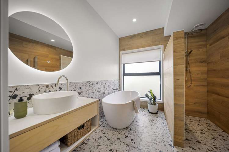 15 Maataitai Road Raglan_14