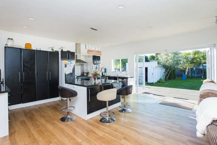 100 Rutene Road Kaiti_3