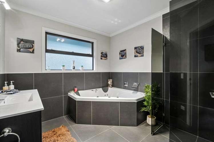 42 Woodside Road Woodside_13