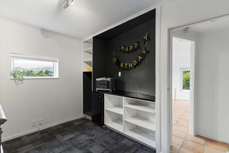 114 Captain Scott Road Glen Eden_24