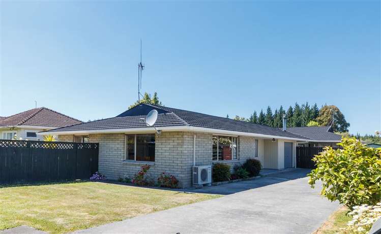 329 Kimbolton Road_0