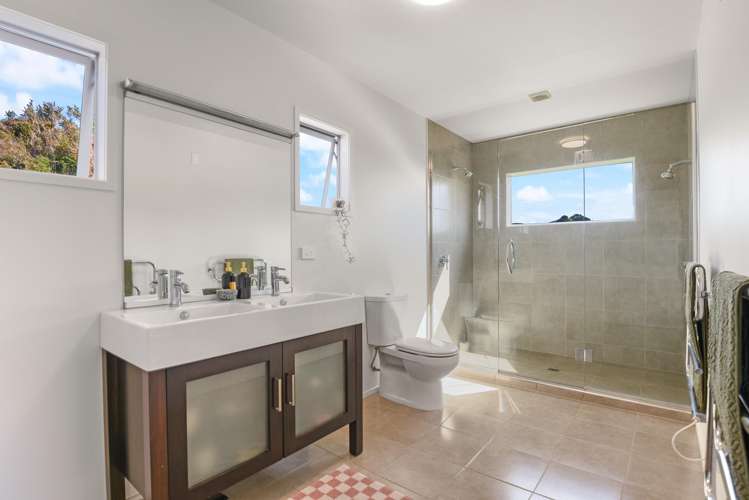 4 Ohiwa Harbour Road Waiotahe_17