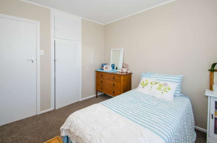 17 Duff Place Mosgiel_10